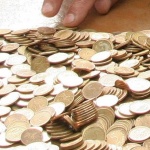 Какво да правим със събраните стотинки и къде е най-изгодно да ги обменим