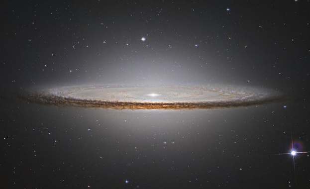 Учени откриха начин да "наблюдават" тъмната материя