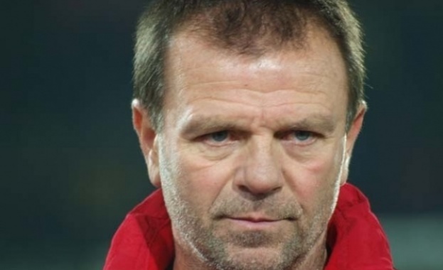 Стойчо Младенов се ядоса - отмени почивката на ЦСКА