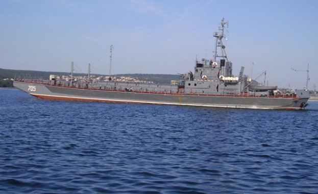 Американски боен кораб навлезе в Черно море, руснаците вземат мерки