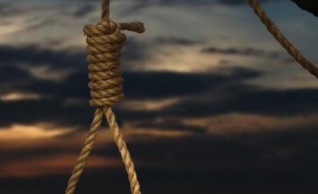 Иран екзекутира млада жена, обвинена в убийство 