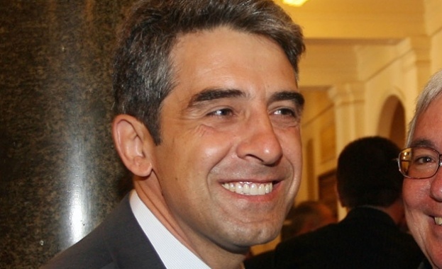 Плевнелиев платил 700 хил. евро за имот на Халкидики