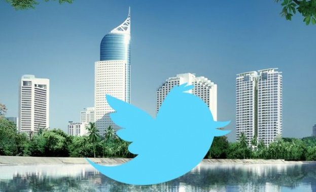 Компанията Туитър отстранява близо половината от своите служители по света