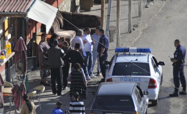 Два ромски клана в Благоевград се млатиха навръх Никулден