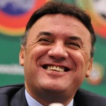 Има ли оставки?