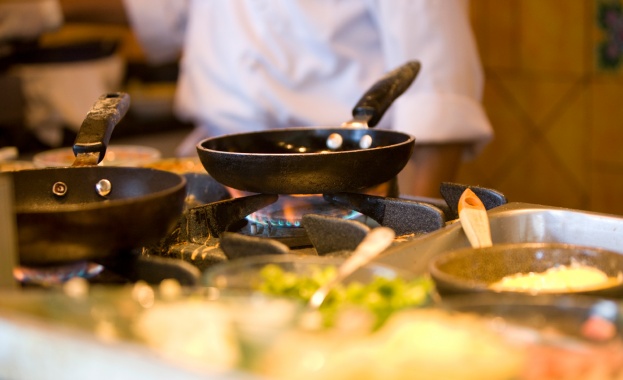 Френски шеф готвачи с по няколко Мишлен звезди намериха начин да