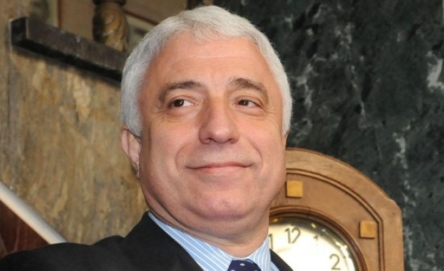 Ротацията ще даде отражение върху разположението на силите вътре От