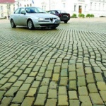 За честта на жълтите павета