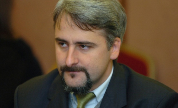 Кашъмов: Връщането на параграф 12 е стъпка назад