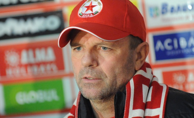 Стойчо Младенов ще бъде новият наставник на ЦСКА София заменяйки