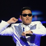Пренаписват кода за брояча на Youtube заради Gangnam style