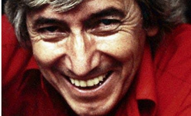 Нейнски е в Инициативния комитет за изграждане на паметника на Георги Марков