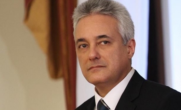 Кабинетът предложи Марин Райков за посланик и в Малта