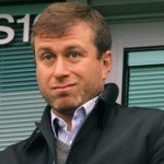 Британското правителство заплаши руския олигарх Роман Абрамович със съд