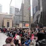 Младите емигрират в Лондон, възрастните избират Германия