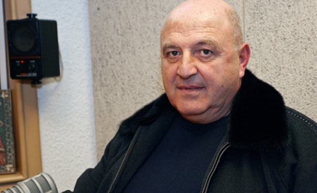 Политиката разделя приятелите Трудно някой спортист или човек доказал своите