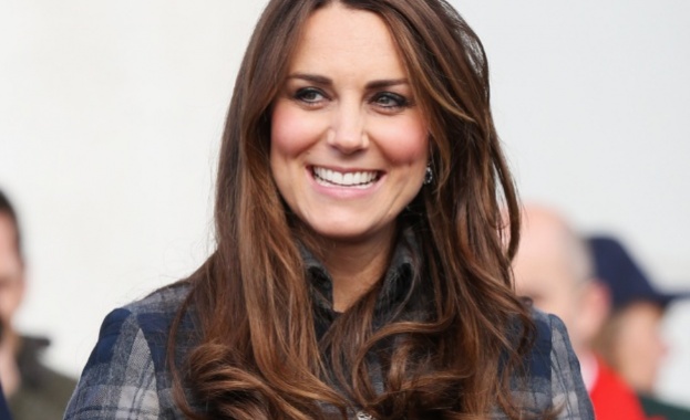 Таблоид на Мърдок стои зад хакнатия телефон на Кейт Мидълтън 