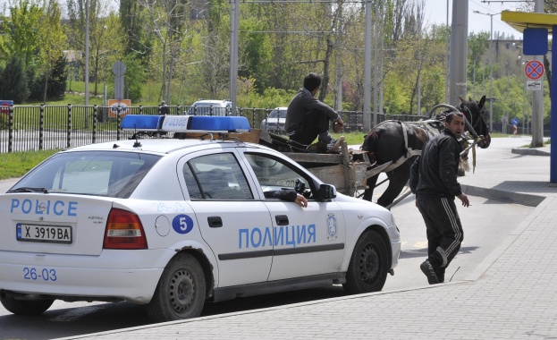 Роми плашат с протест във Враца заради забрана за каруци