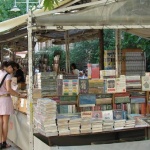 Махат временно книжния базар от "Славейков" заради ремонт