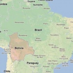 Най-малко 37 души загинаха при катастрофа между два автобуса в Боливия