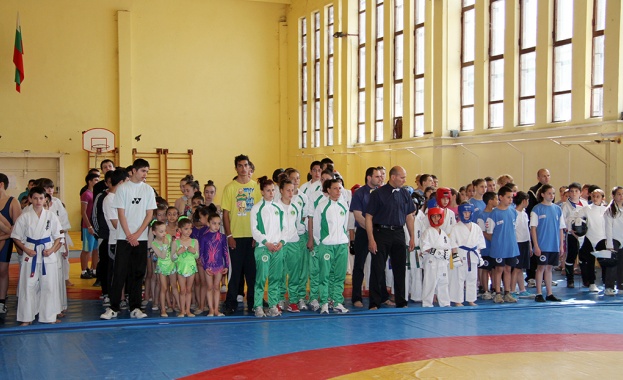 Вече е възможно провеждането на международни състезания в България
