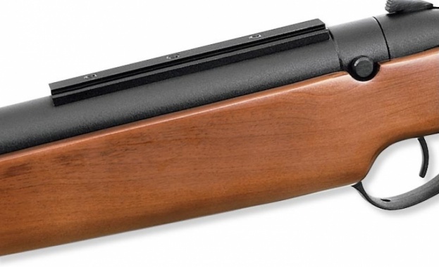 Заподозрян за убийство се гръмна, за да отърве ареста 