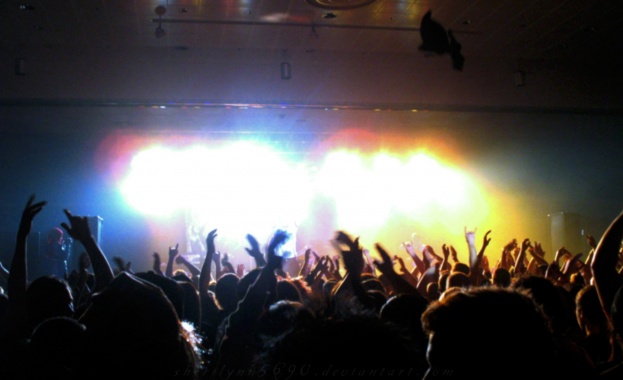 Концерт във Велико Търново бори хепатита