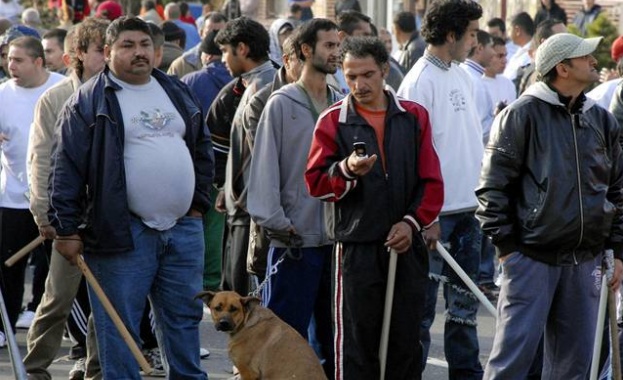 Ромите изчезнаха от Асеновград