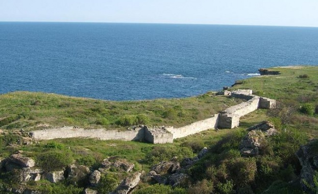 Обезвредиха опасна морска мина до "Яйлата", открита случайно от водолаз