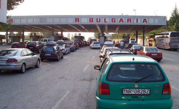 Технически проблем затвори границите на България (обновена)