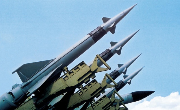 Китай обвинява САЩ и Южна Корея за ракетния тест на Пхенян