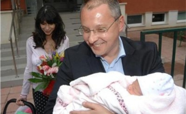 Станишев: Жена ми е майка на четири деца, как да управлява държавата?!