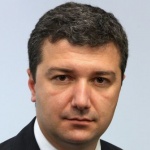 Стойнев: Няма отменени чартъри за летния сезон