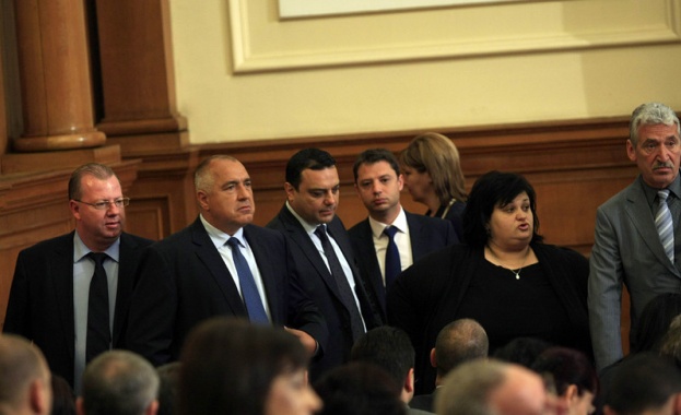 ГЕРБ внася пореден вот на недоверие