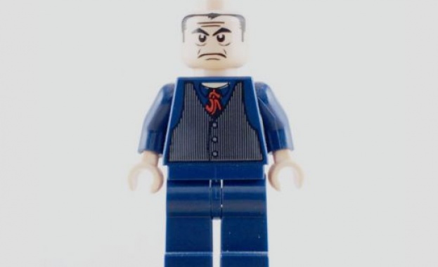 Почина създателят на минифигурата на „Лего"