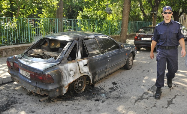 Три автомобила изгоряха в Силистра