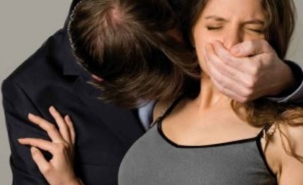 Нов Жоро Павето дебне в тъмното Нов Жоро Павето дебне в тъмното
