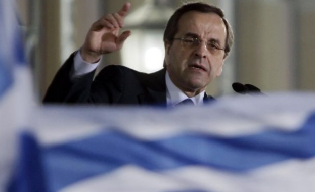 Самарас уволни финансовия министър 