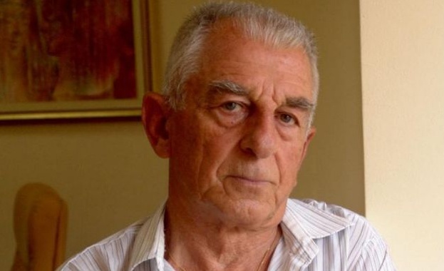 Звезди пеят в чест на Борис Карадимчев