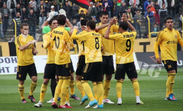 Ботев Пловдив е изчистил задълженията по двата казуса заради които