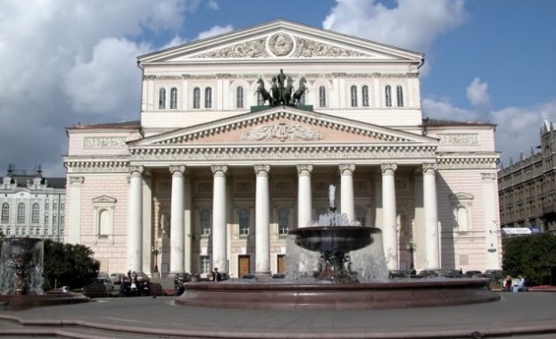 Над 1500 души бяха евакуирани от Болшой театър в центъра