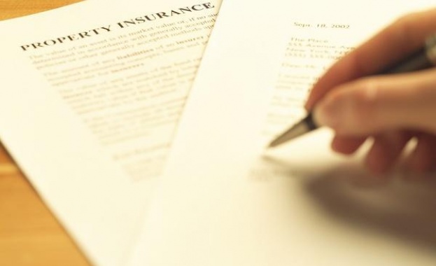 Бизнесмен: Лесно се крадат фирми - само с един протокол