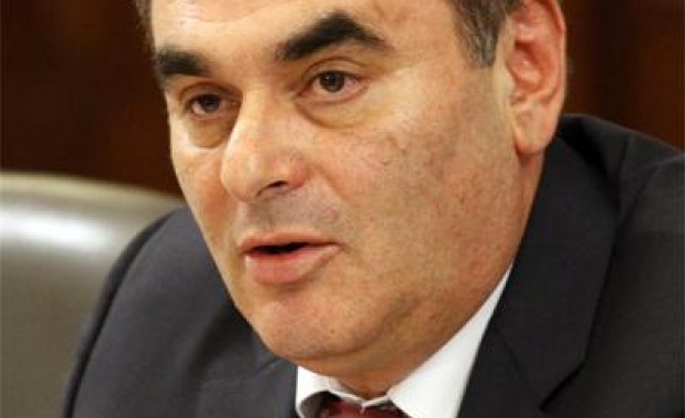 Министър Данаил Папазов открива железопътната отсечка Михайлово – Калояновец 