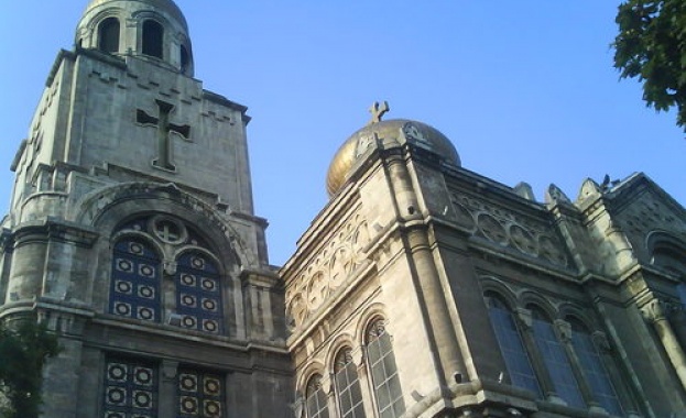 Обявяват наследника на Дядо Кирил 