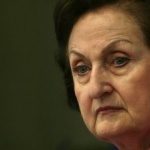 Мозер: Спиралата от избори трябва да спре