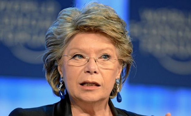 Вивиан Рединг призова за намеса на българските компетентни органи по случая „Атака"