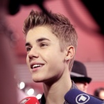 Възможно е гримът да засили впечатлението за привлекателност при мъжете