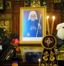 Заупокойни богослужения за Българския патриарх Максим в Троянския манастир