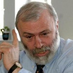 Проф. Драганов: Три соросомолчета се направиха на комунистически отрядници