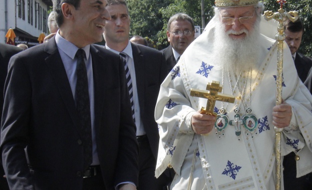 Премиерът: Българската православна църква е опора за съхраняване на единна България